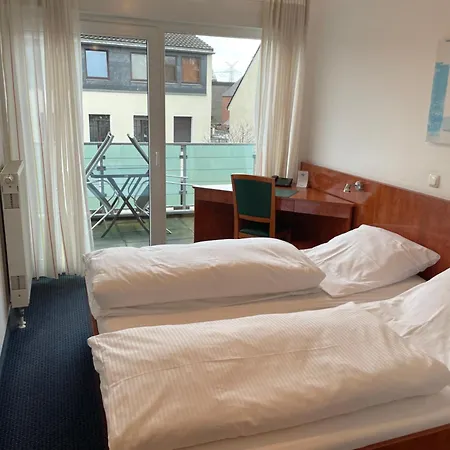 Hotel Merkenich-3